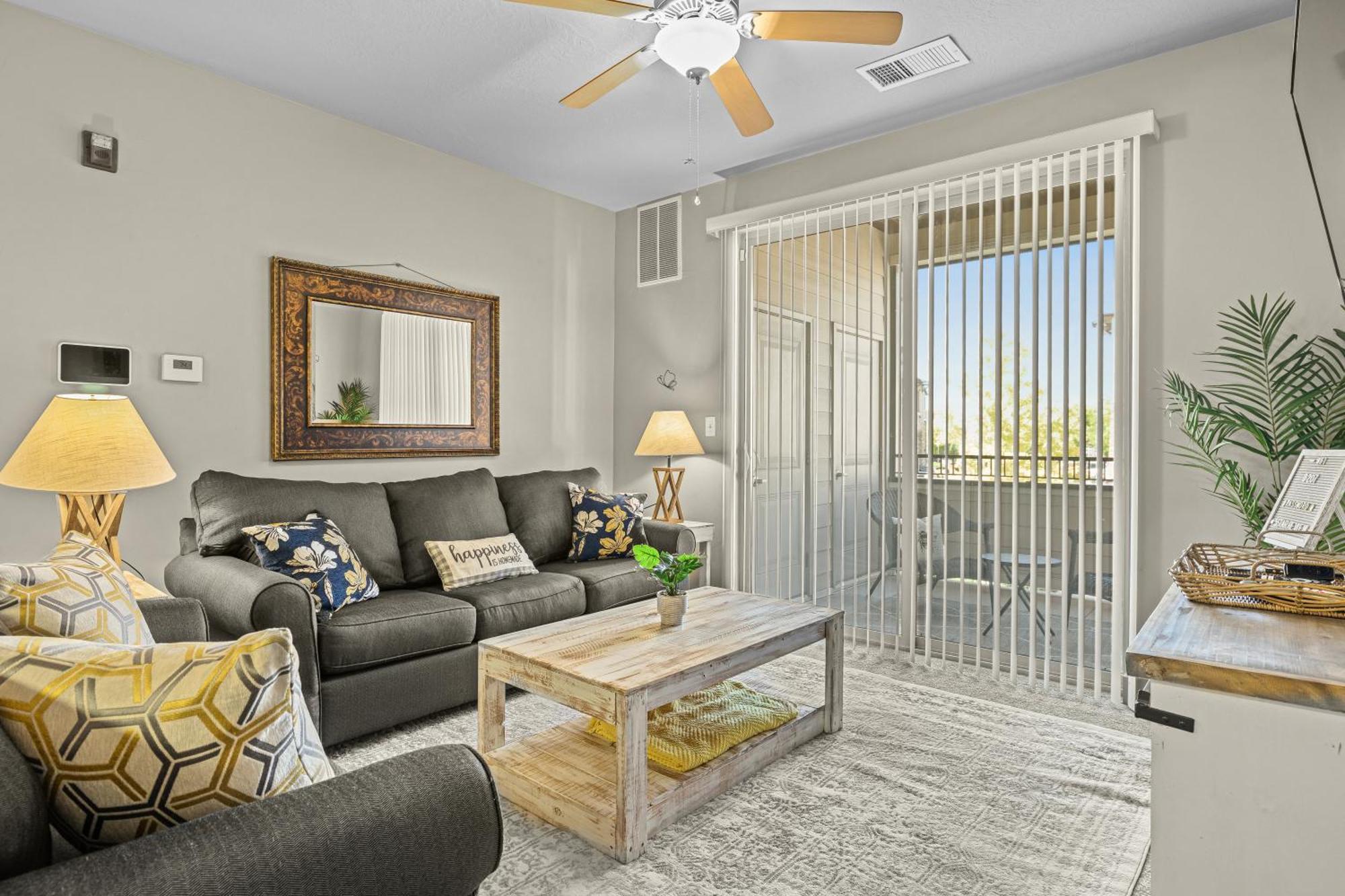 Butterfly Themed Kings Apartment With Private Garage & Access To Lux Hot Tub, Bbq & Gym South Jordan Extérieur photo